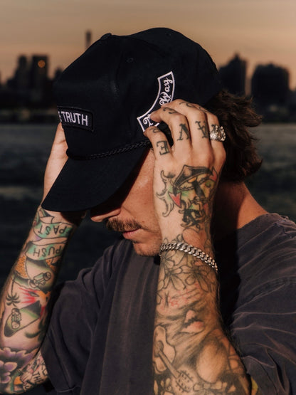 ROOTED HAT