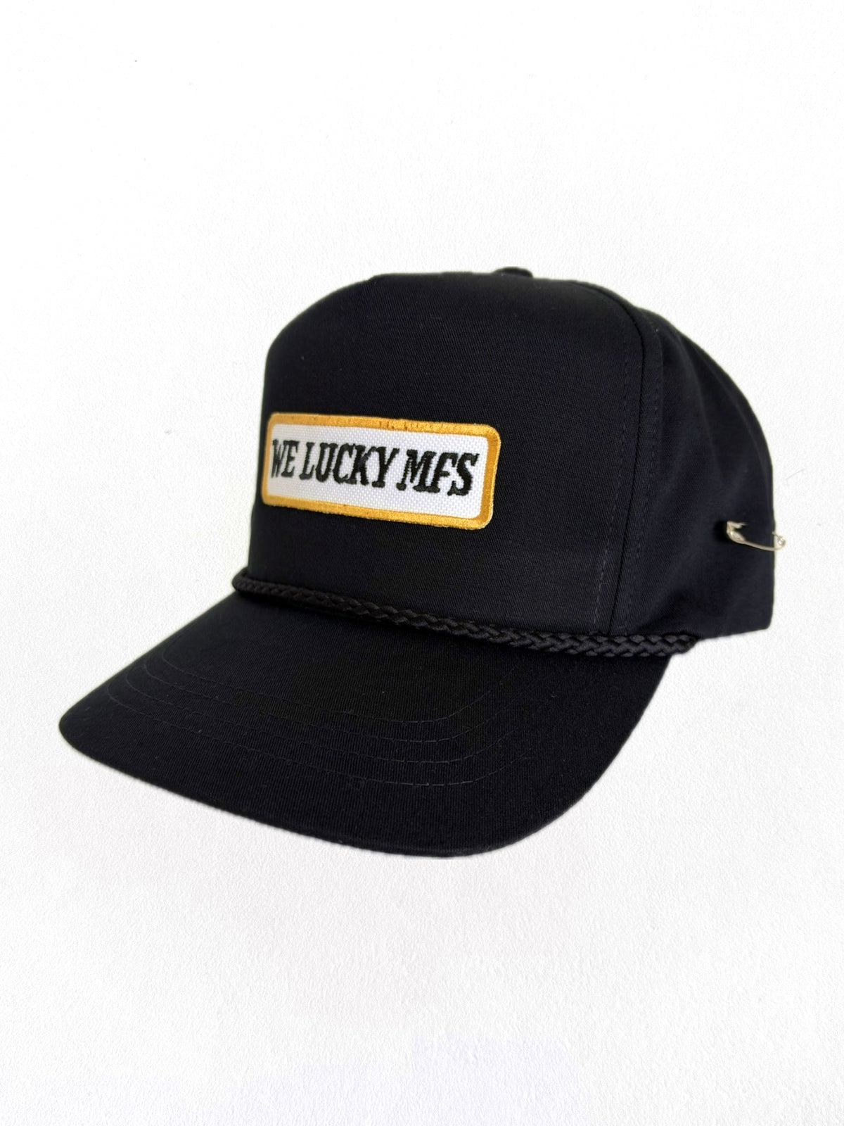 LUCKY HAT